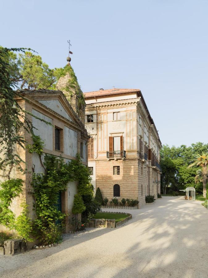 Villa Corallo Sant'Omero Екстер'єр фото